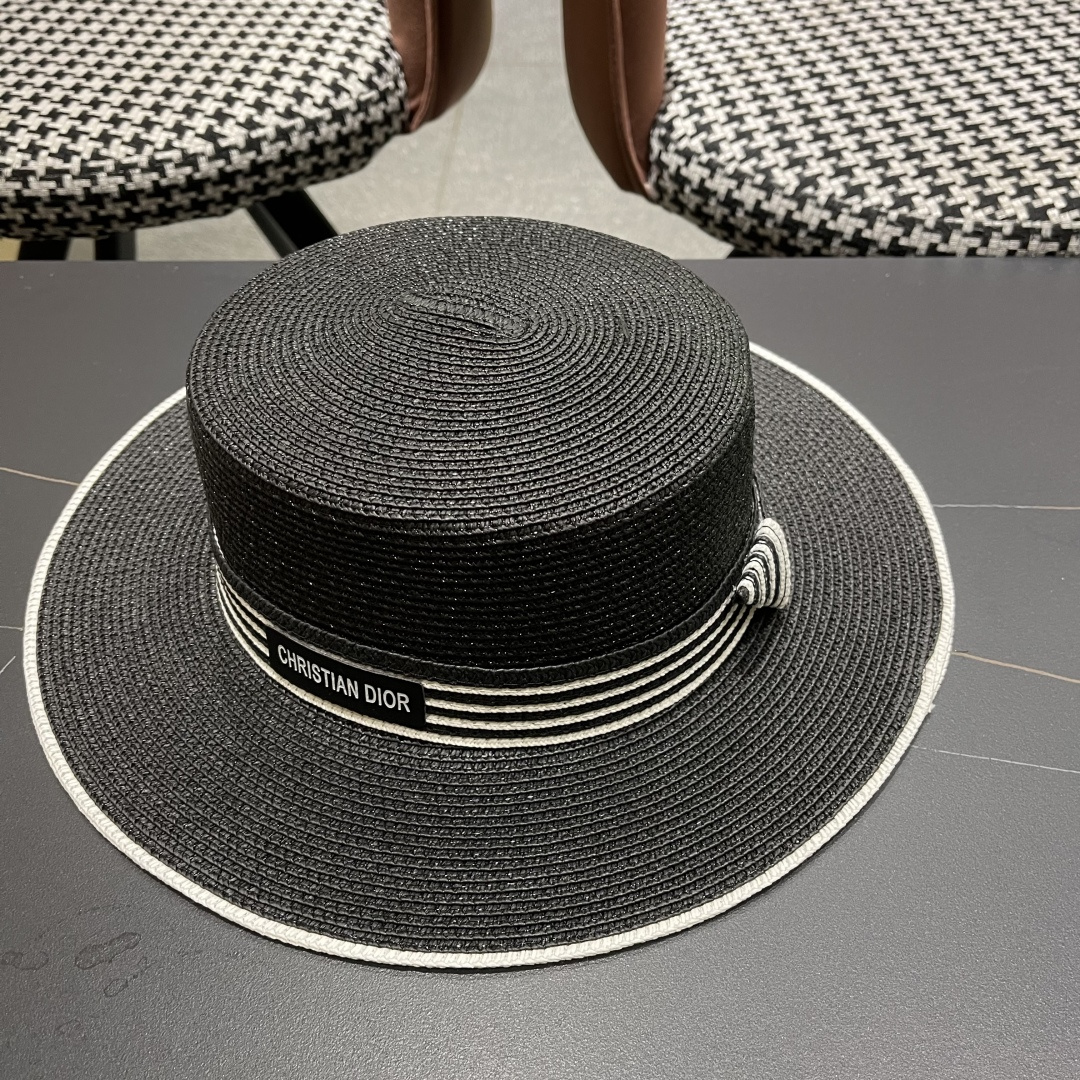  Dior迪奥新款草帽，遮阳帽，太阳帽，沙滩遮阳帽帽，拼色头围57cm