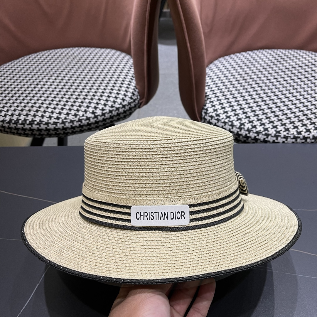  Dior迪奥新款草帽，遮阳帽，太阳帽，沙滩遮阳帽帽，拼色头围57cm