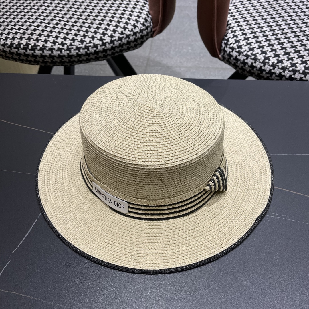  Dior迪奥新款草帽，遮阳帽，太阳帽，沙滩遮阳帽帽，拼色头围57cm