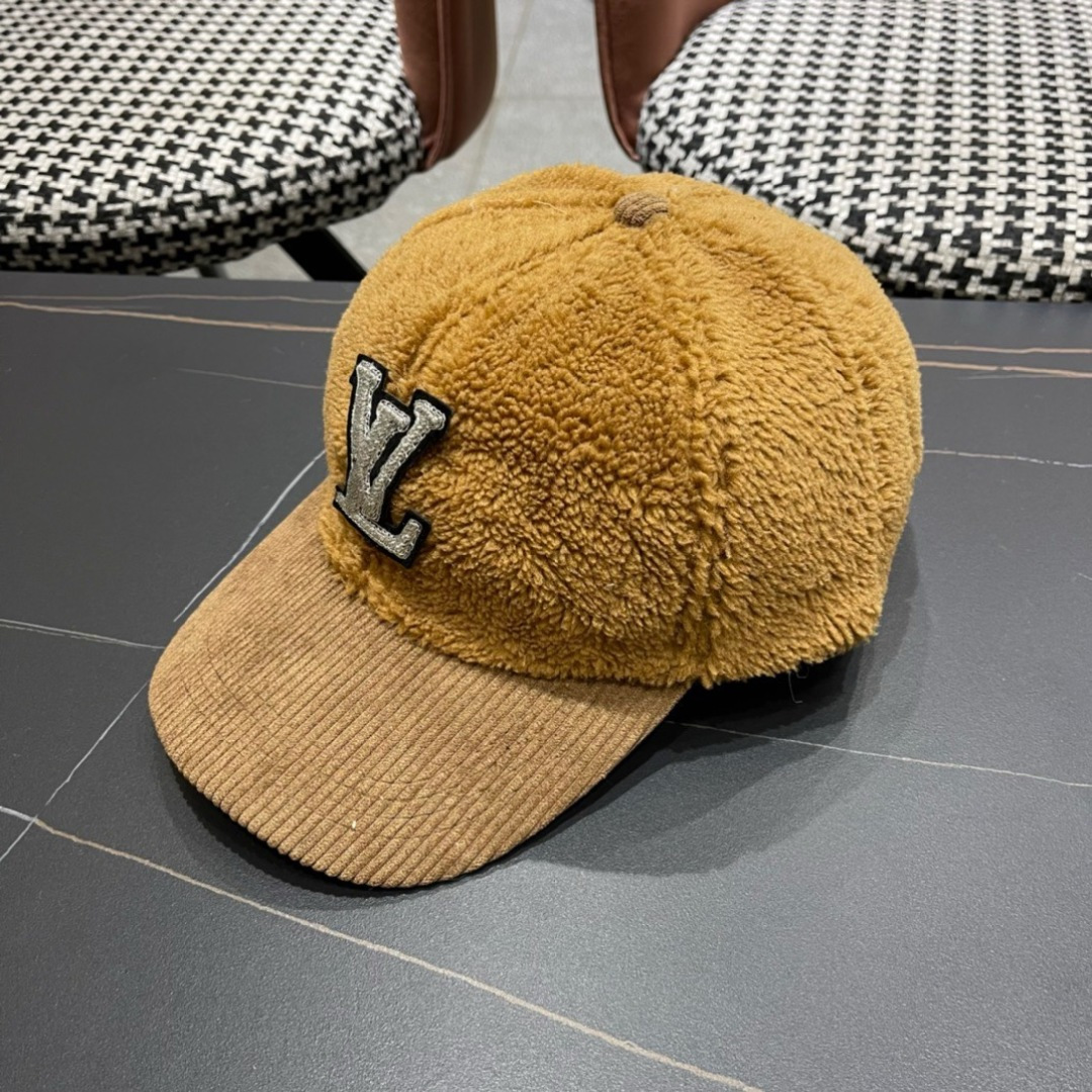🧢LouisVuitton路易威登 👒😍LV仿貂毛绒面料棒球帽，超百搭遮阳防晒帽，气质名媛风格，超文艺，