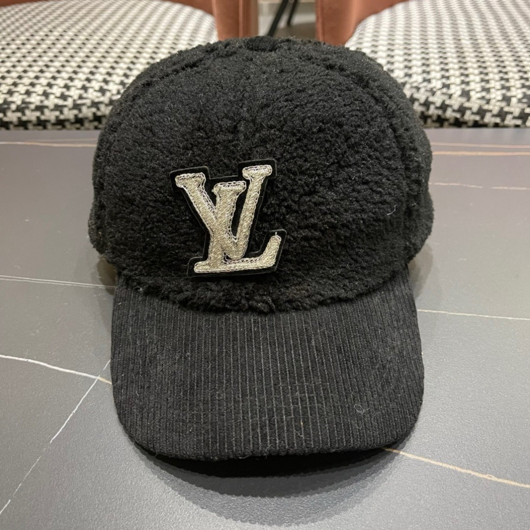 🧢LouisVuitton路易威登 👒😍LV仿貂毛绒面料棒球帽，超百搭遮阳防晒帽，气质名媛风格，超文艺，