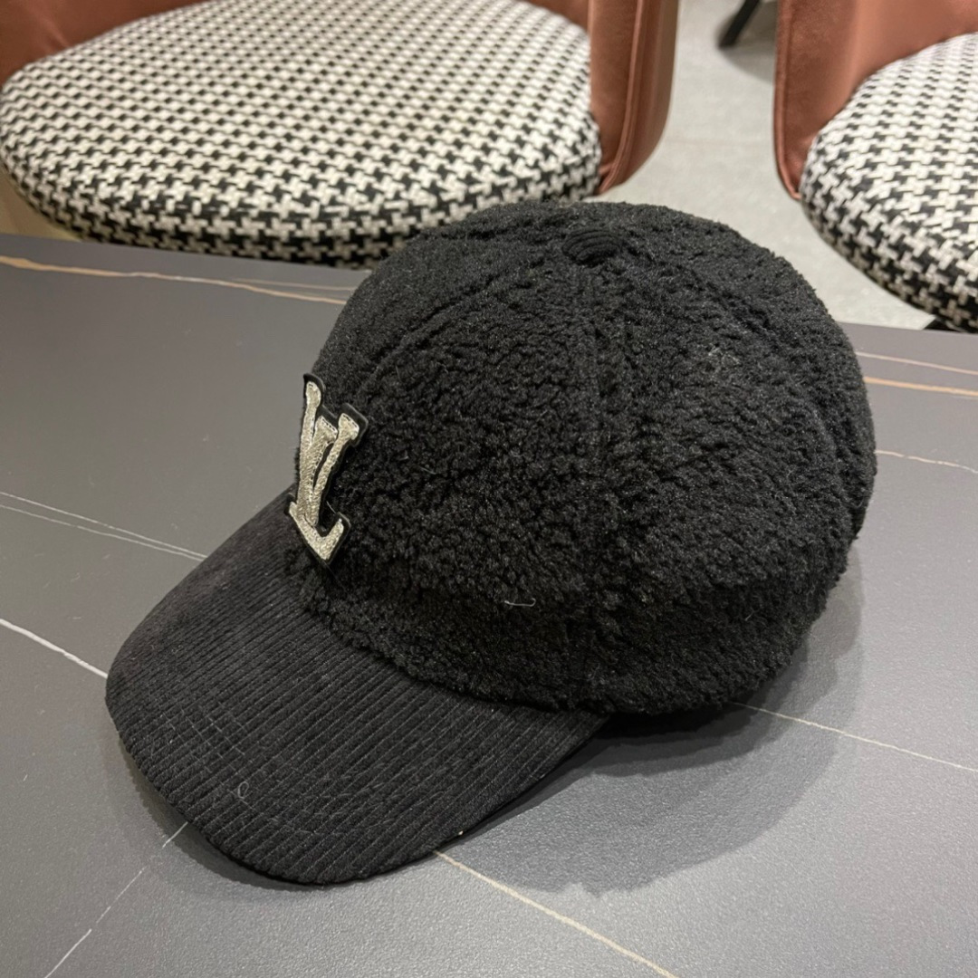 🧢LouisVuitton路易威登 👒😍LV仿貂毛绒面料棒球帽，超百搭遮阳防晒帽，气质名媛风格，超文艺，