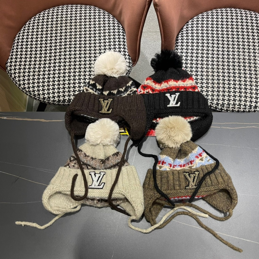  LouisVuitton路易威登秋冬专柜针织毛线保暖护耳帽，百搭款超火爆
定制超毛球质感一流
图片实拍