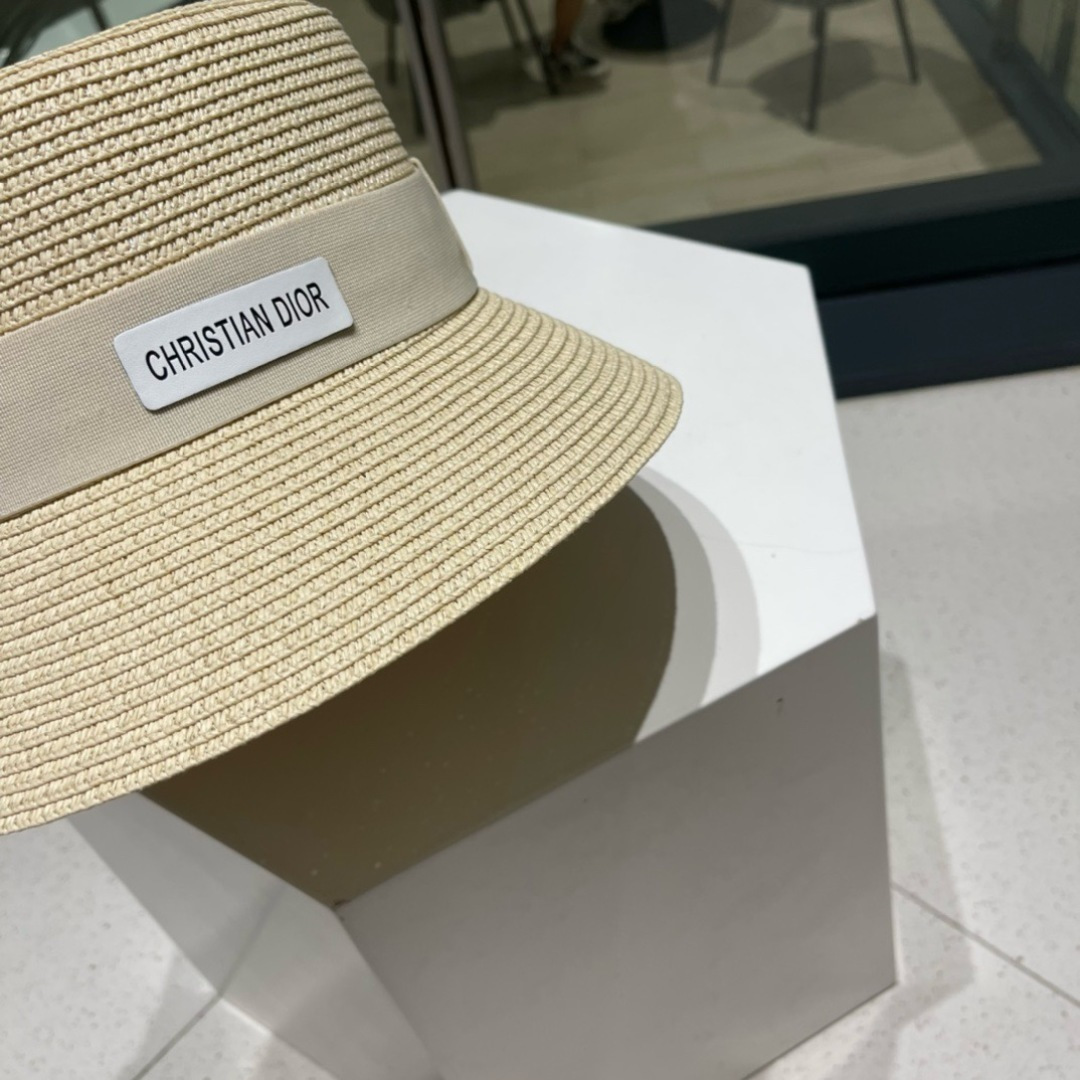  Dior迪奥新款草帽，平顶桶帽头