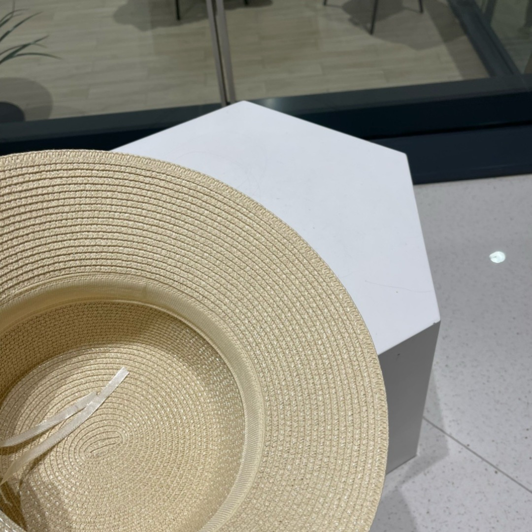  Dior迪奥新款草帽，平顶桶帽头