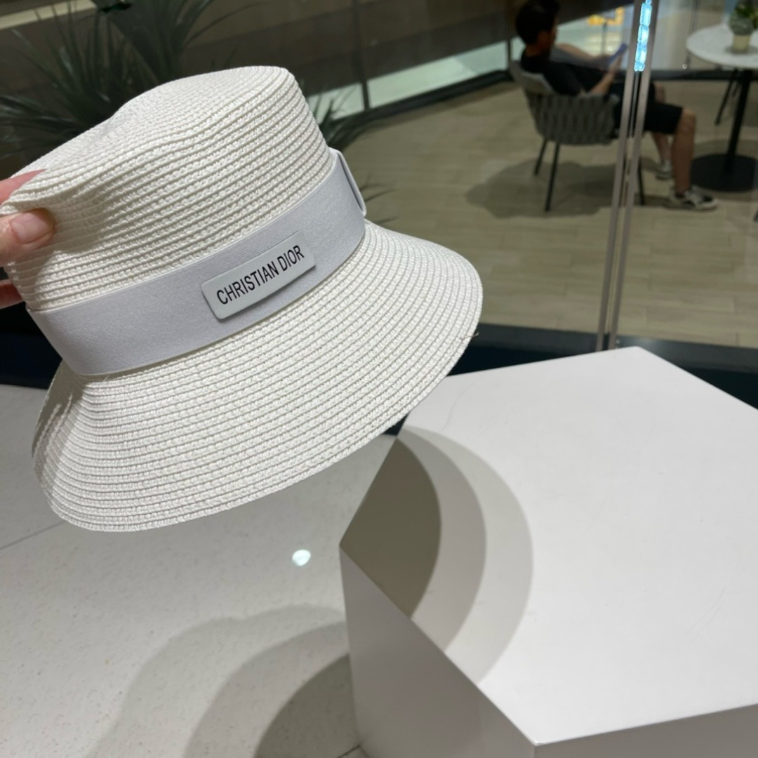  Dior迪奥新款草帽，平顶桶帽头