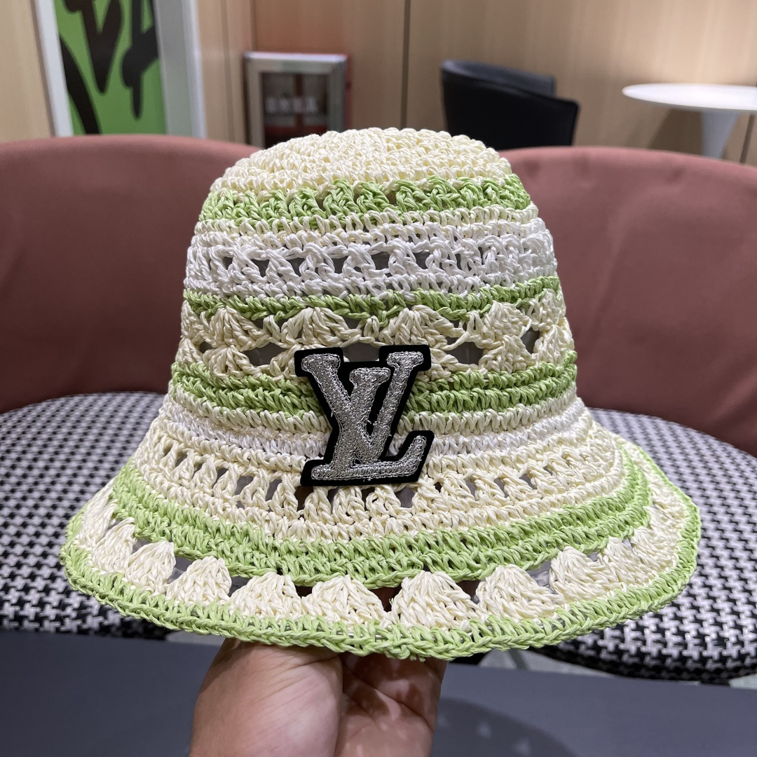  lv路易威登韩版新款气质渔夫帽子女出游甜美百搭防晒流苏镂空遮阳草帽潮网红同款