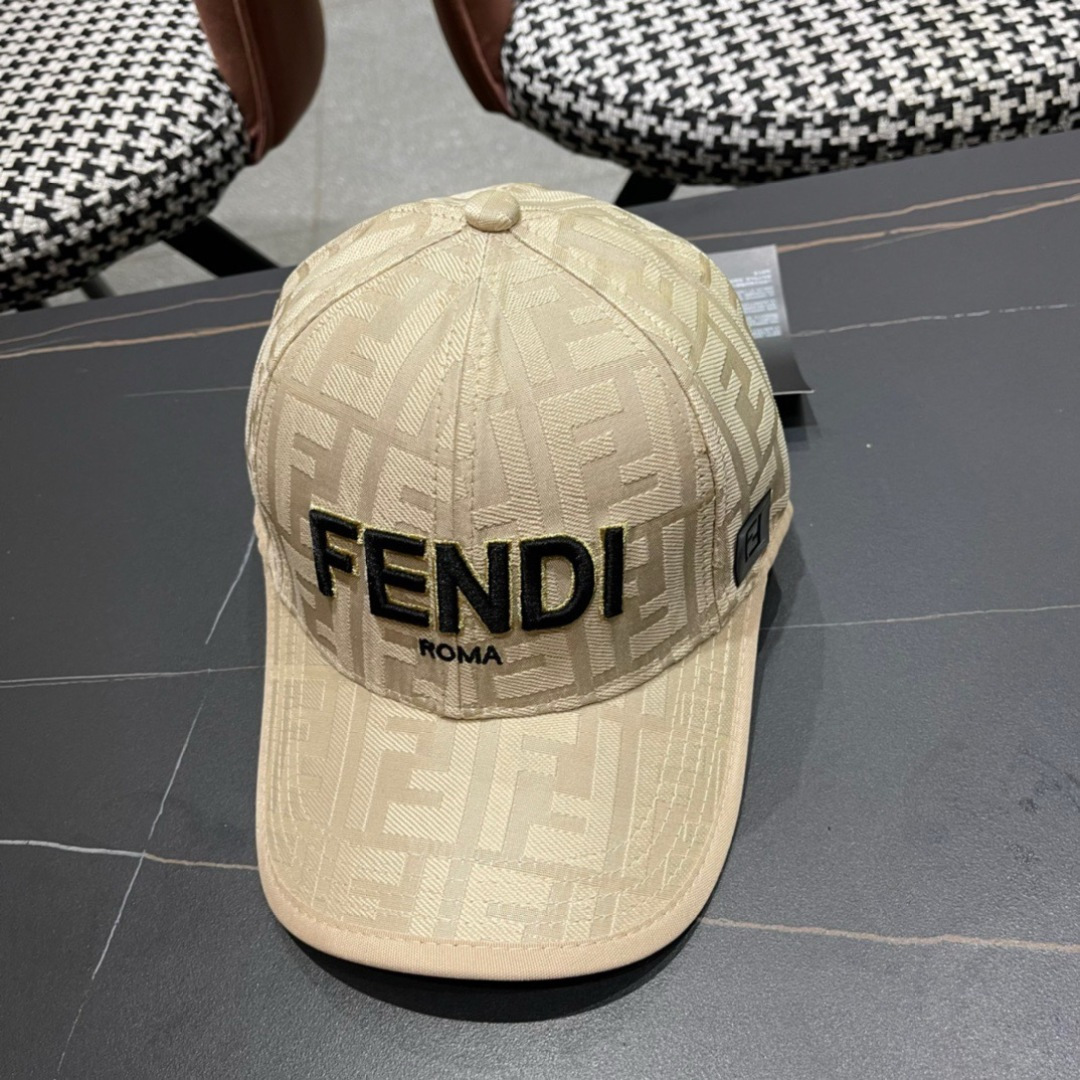  Fendi（芬迪）新款原单棒球帽， 双F提花，专柜常年热卖款，口碑极佳，11开模订制轻盈透气！质量超赞