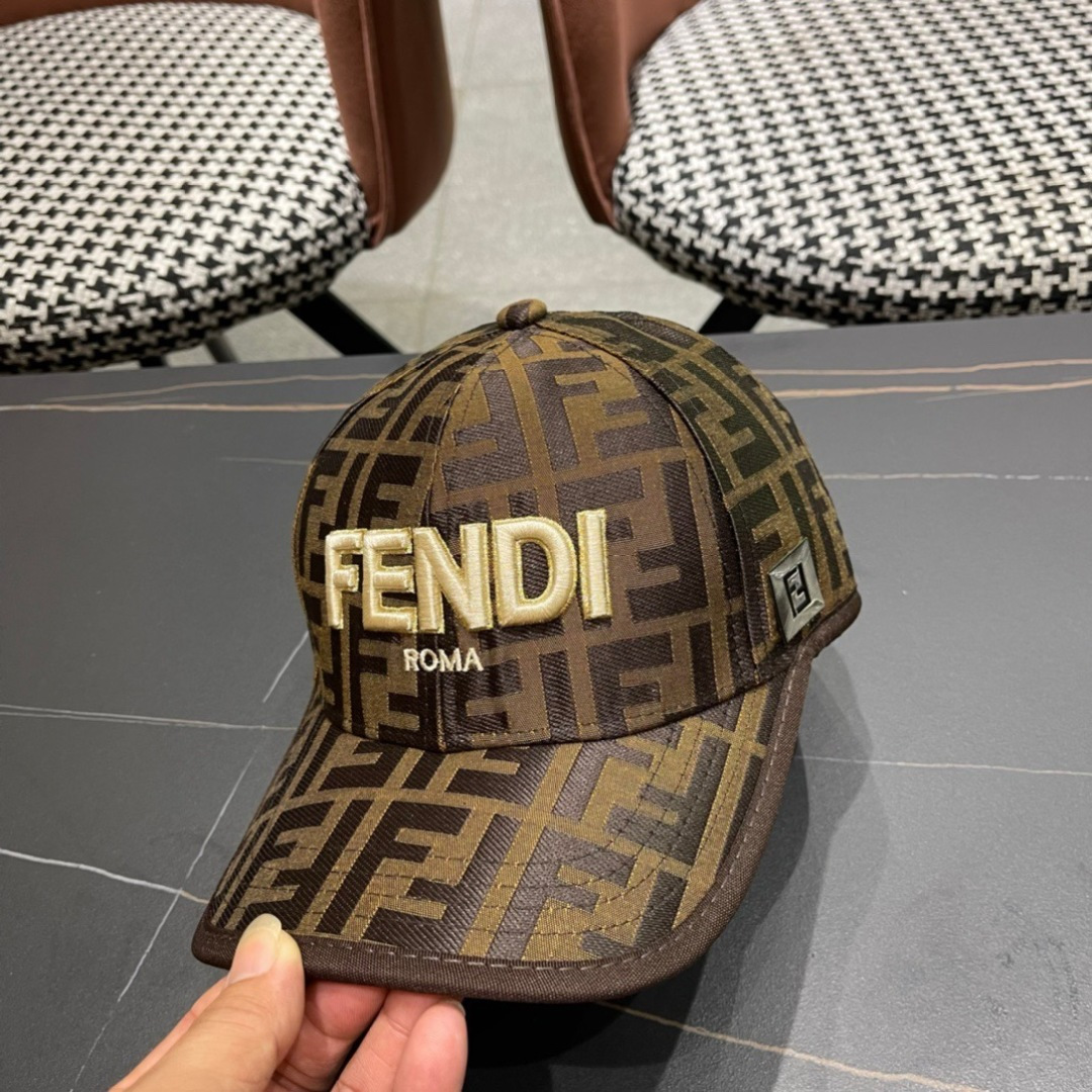  Fendi（芬迪）新款原单棒球帽， 双F提花，专柜常年热卖款，口碑极佳，11开模订制轻盈透气！质量超赞