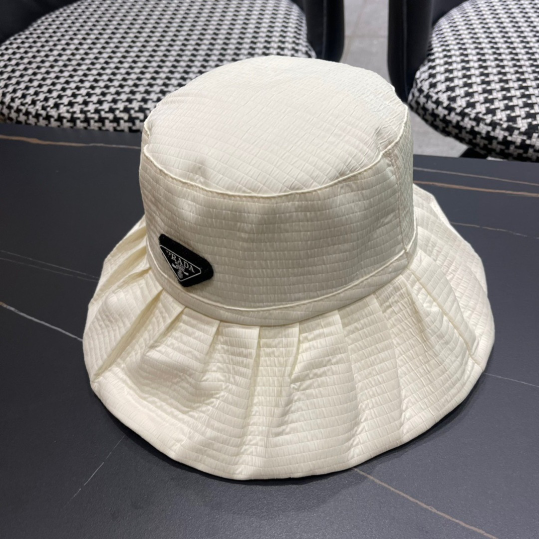 【普拉达】2025春夏新款渔夫帽，新款出货，大牌款超好搭配，赶紧入手！出行必备