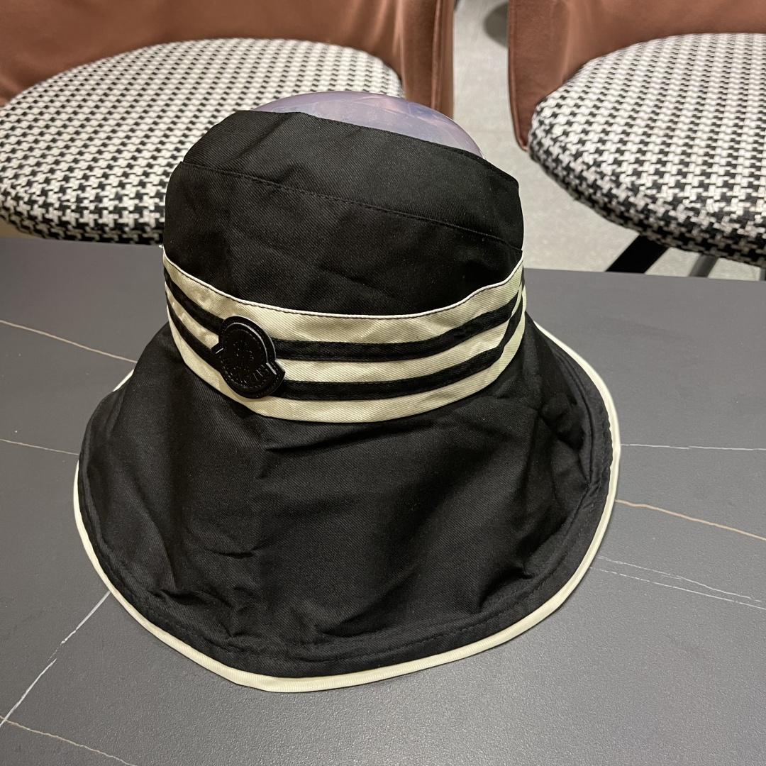  蒙口Moncler日本黑胶防晒帽子女夏季防紫外线大
帽檐可折叠遮阳渔夫帽 