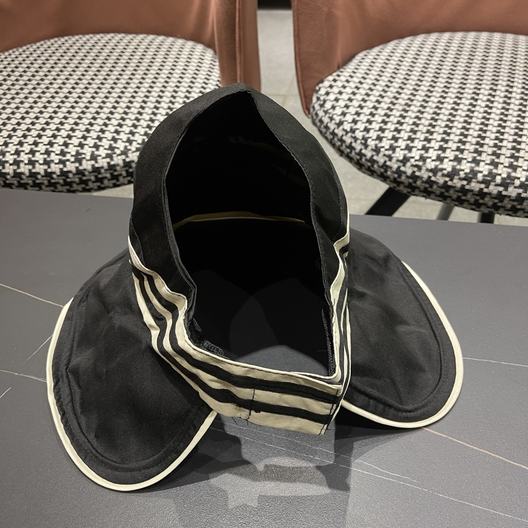  蒙口Moncler日本黑胶防晒帽子女夏季防紫外线大
帽檐可折叠遮阳渔夫帽 