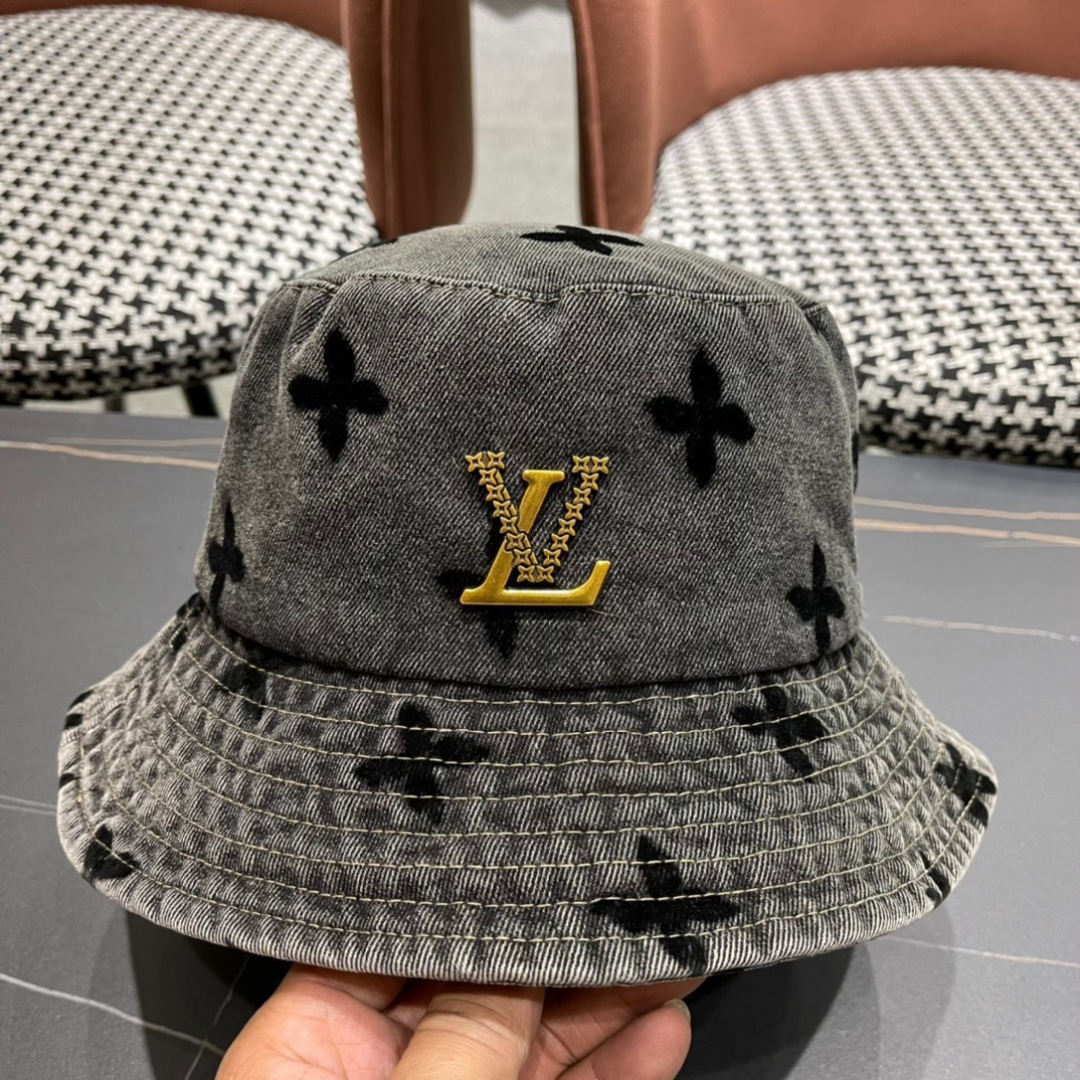  路易威登 LouisVuitton 😍新款LV渔夫帽重工打造♥️渔夫系列高端大气，百搭款🤗男女通用！