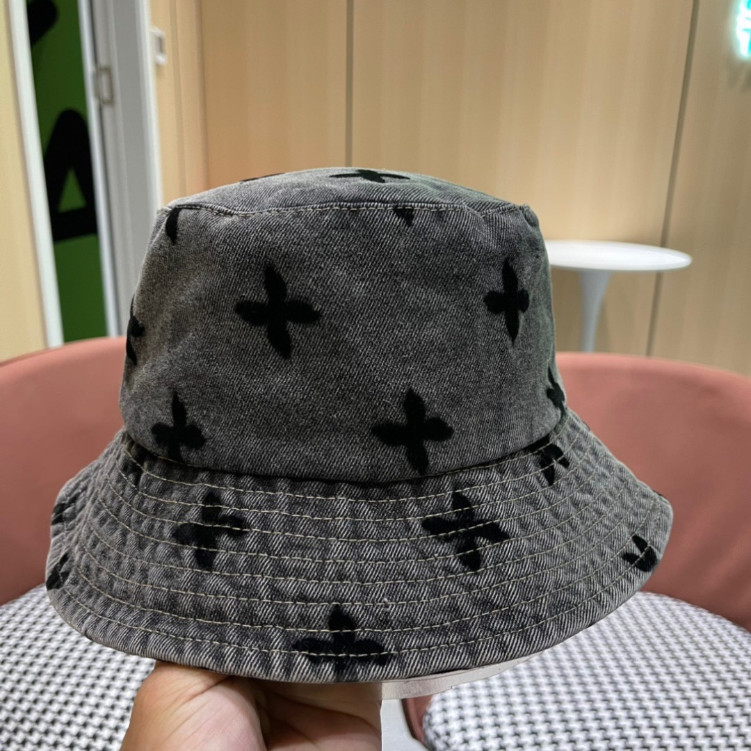  路易威登 LouisVuitton 😍新款LV渔夫帽重工打造♥️渔夫系列高端大气，百搭款🤗男女通用！