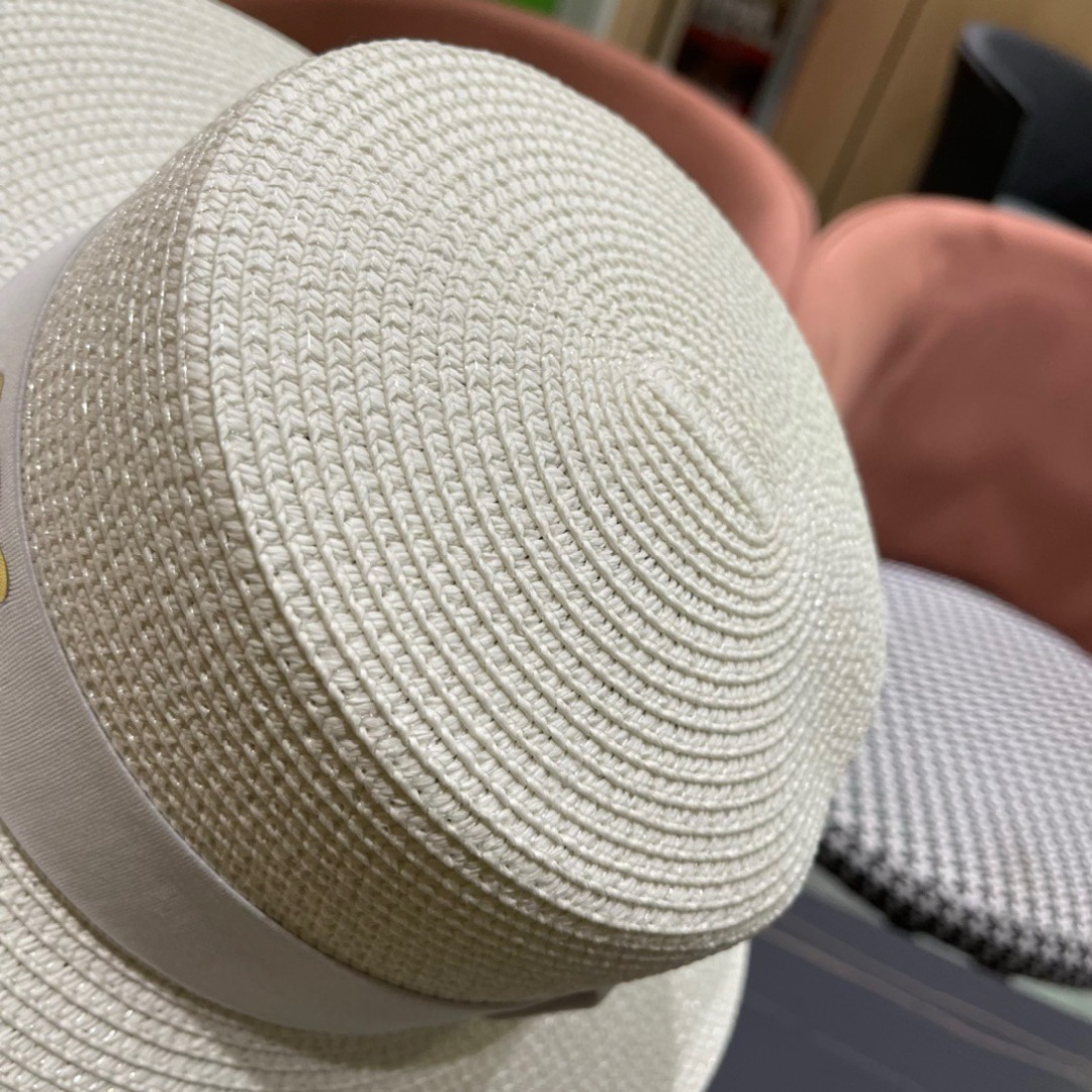 【CELINE赛琳】2025新款大牌简约草帽  夏天海边首选～材质升级手工定制，质感满分