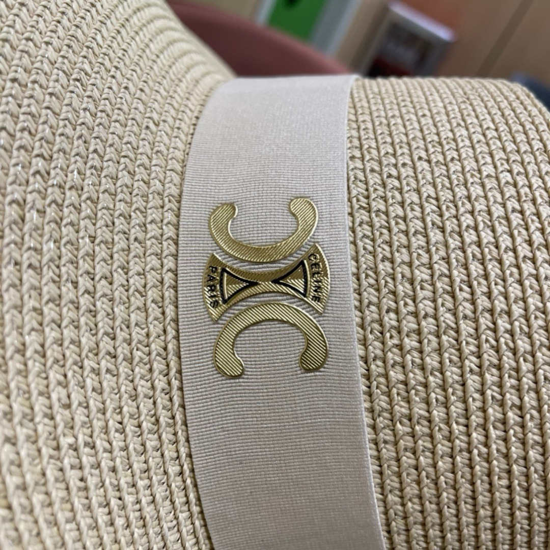 【CELINE赛琳】2025新款大牌简约草帽  夏天海边首选～材质升级手工定制，质感满分