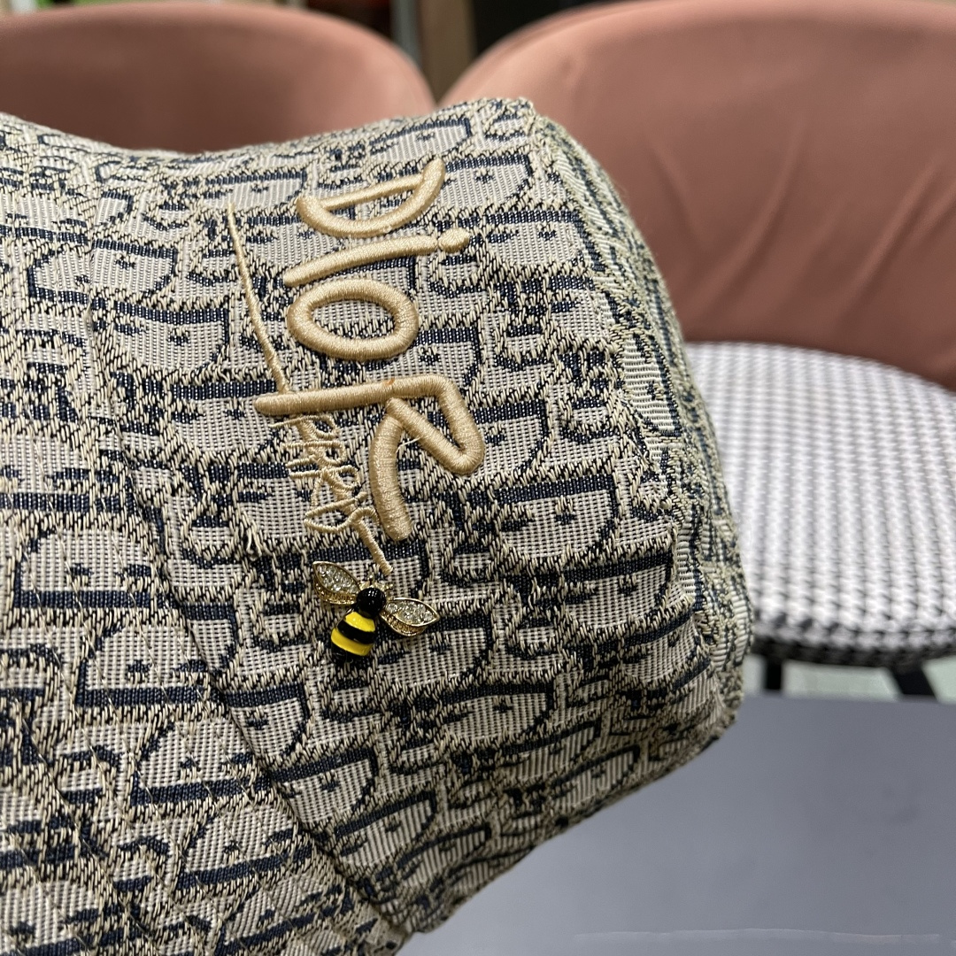  迪奥DIor夏季印花大檐渔夫帽经典老花字母千鸟格窄檐遮阳帽