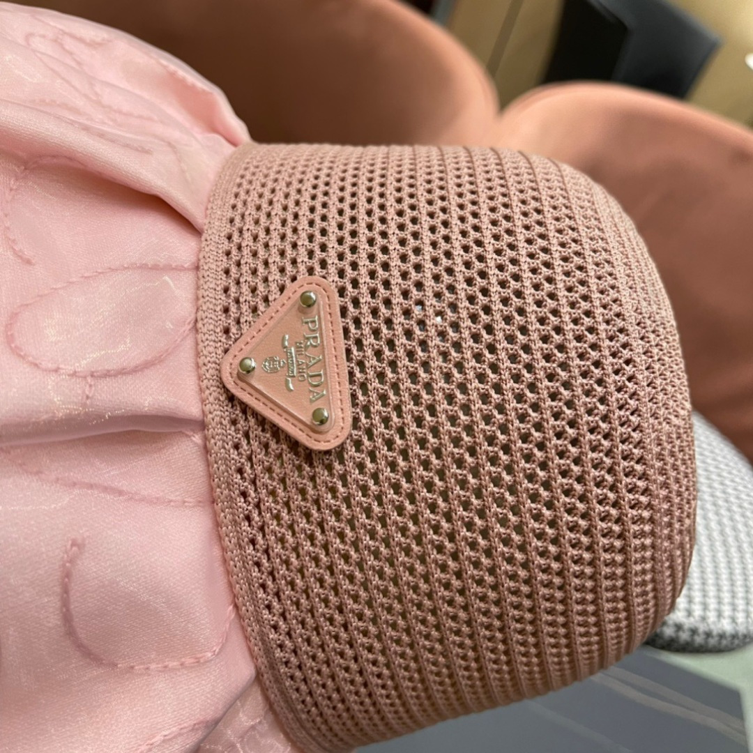  普拉达Prada2025流行新款韩版甜美可爱系带蝴蝶结渔夫帽子女遮阳防晒盆帽