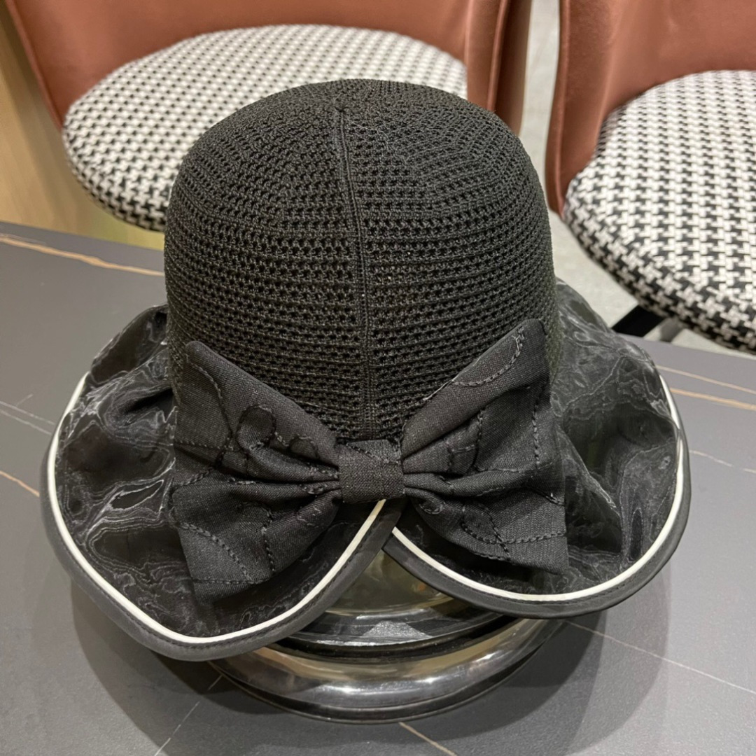  普拉达Prada2025流行新款韩版甜美可爱系带蝴蝶结渔夫帽子女遮阳防晒盆帽