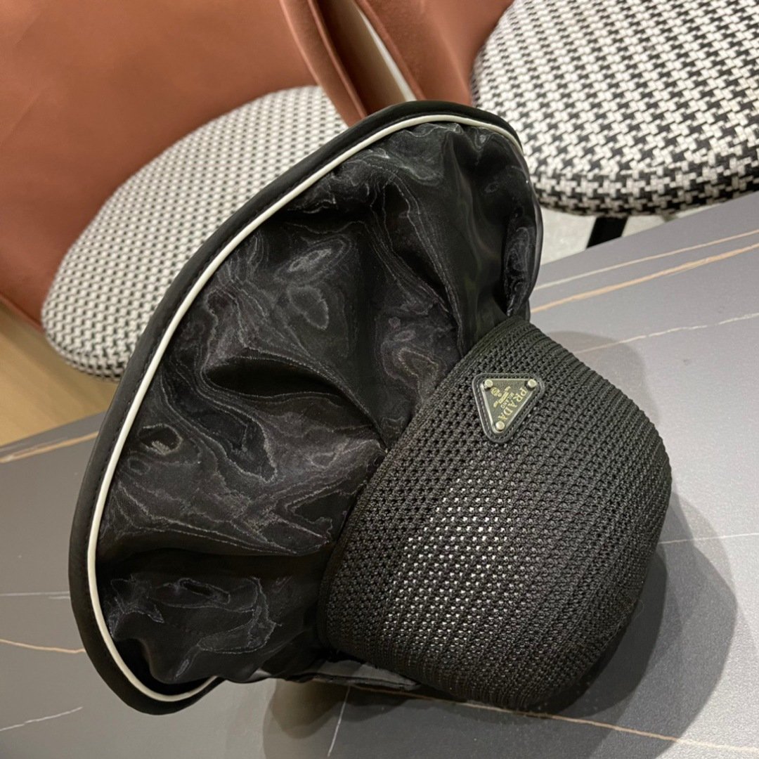  普拉达Prada2025流行新款韩版甜美可爱系带蝴蝶结渔夫帽子女遮阳防晒盆帽