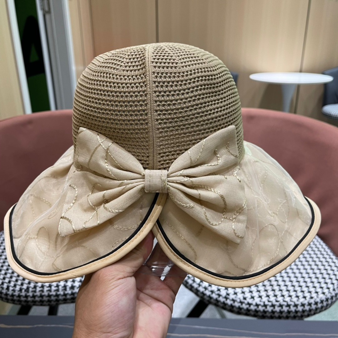 普拉达Prada2025流行新款韩版甜美可爱系带蝴蝶结渔夫帽子女遮阳防晒盆帽