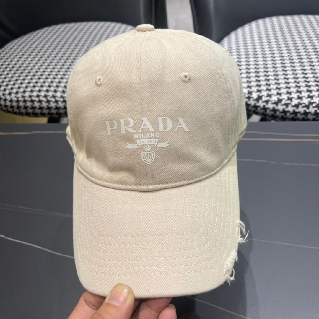 。PRADA 普拉达 2025新品棒球帽 代购版本！时尚潮流，高端做工！非一般的品质，细节看实拍哦
