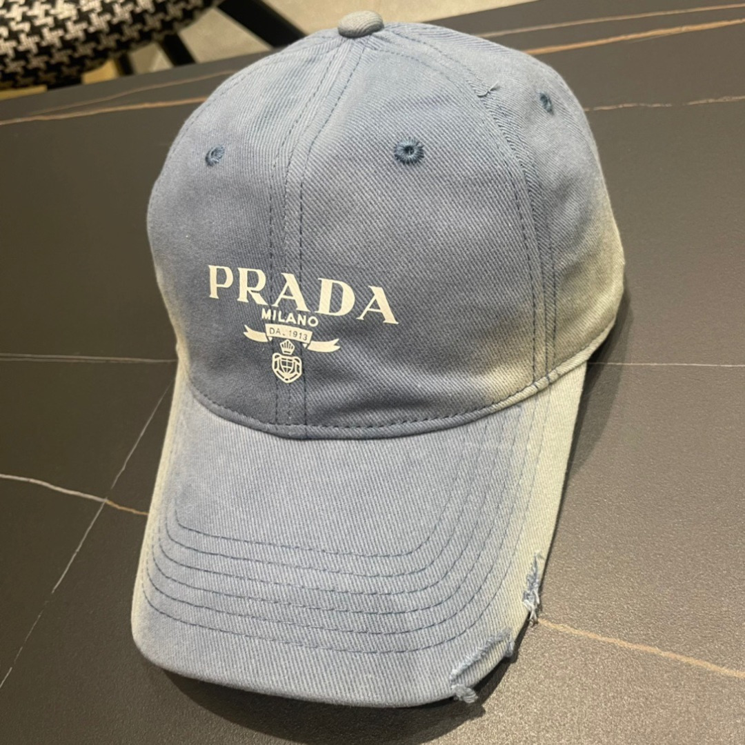 。PRADA 普拉达 2025新品棒球帽 代购版本！时尚潮流，高端做工！非一般的品质，细节看实拍哦