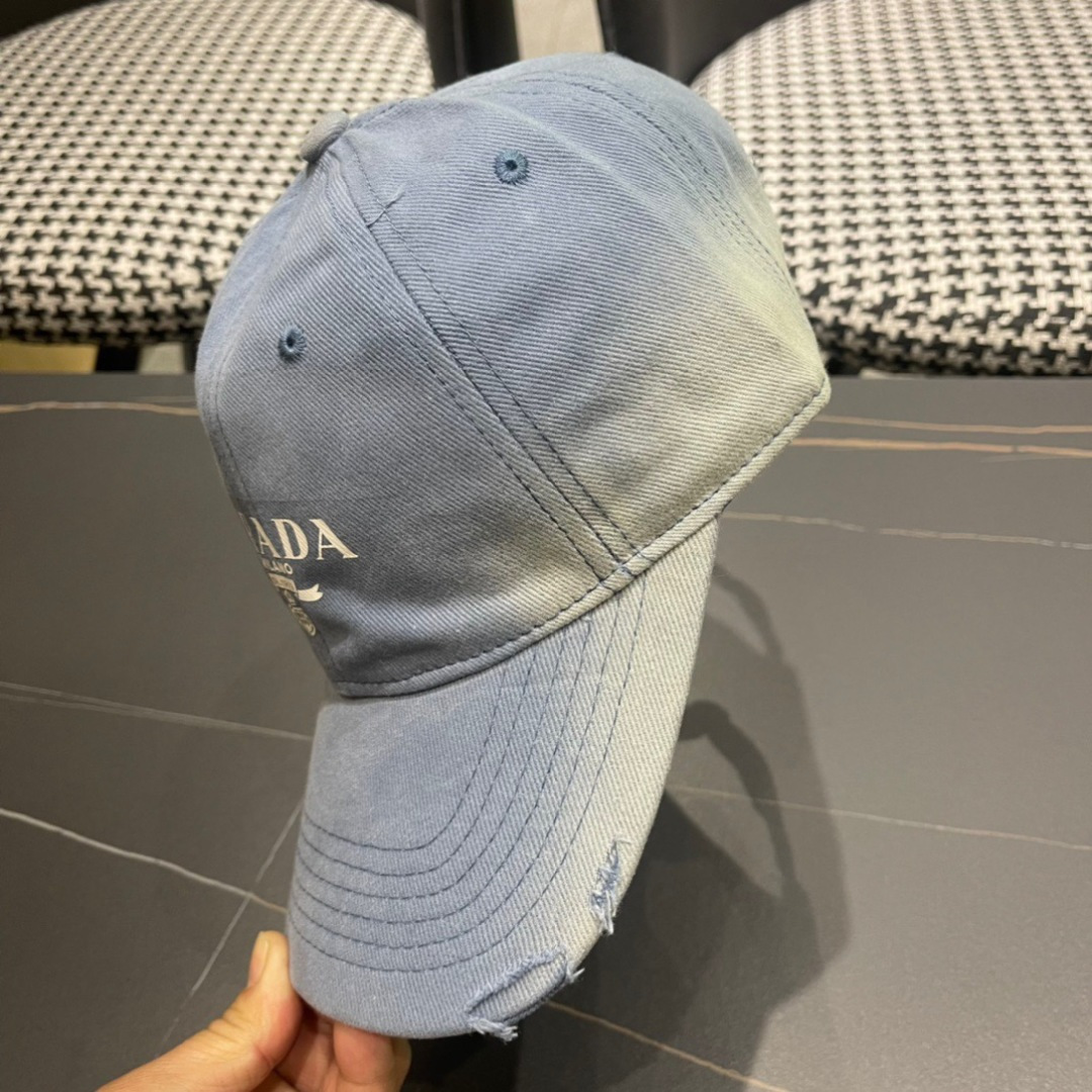 。PRADA 普拉达 2025新品棒球帽 代购版本！时尚潮流，高端做工！非一般的品质，细节看实拍哦