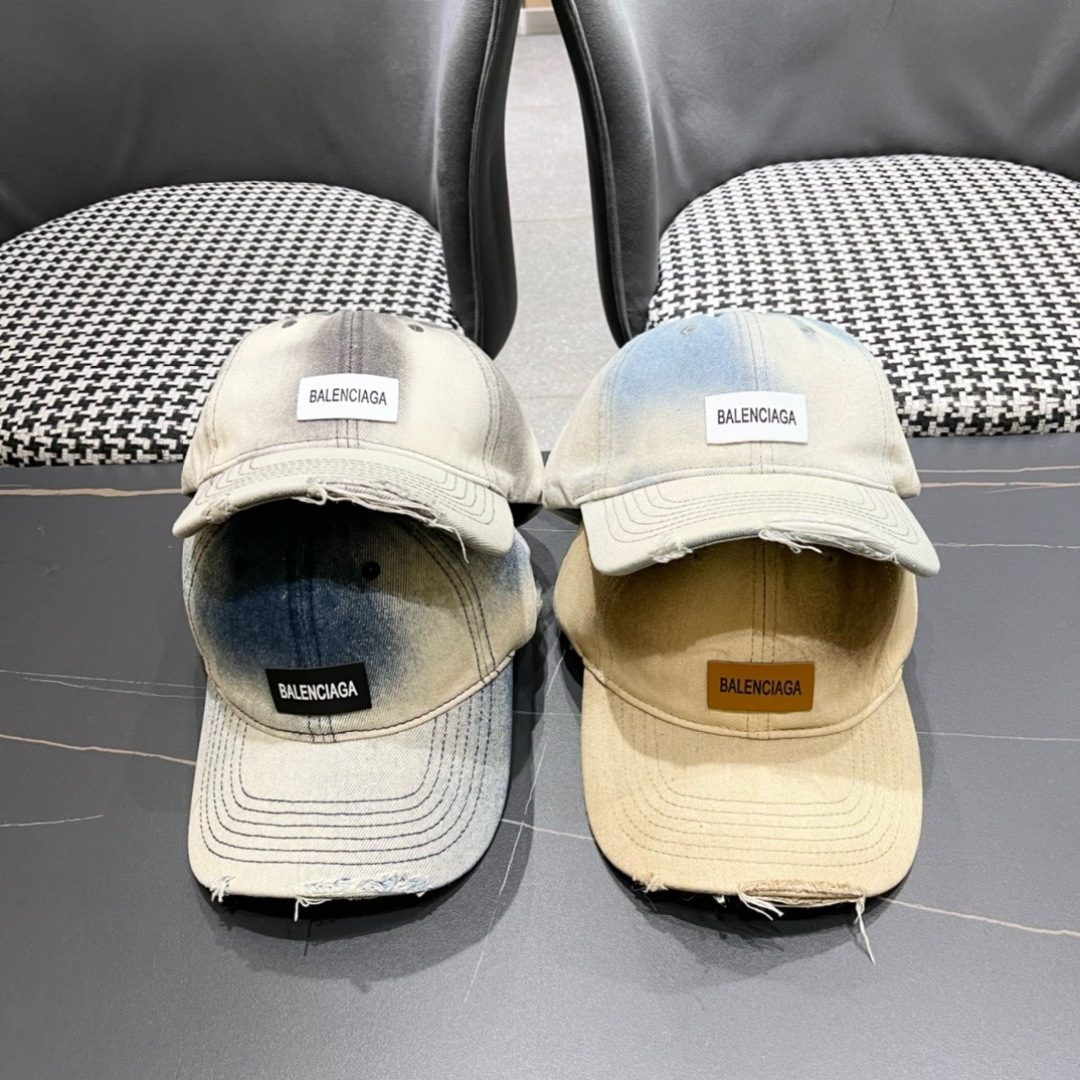 。新品Balencia*a 巴黎世家新款牛仔棒球帽
现货秒发🧢简约时尚超级无敌好看的帽子！