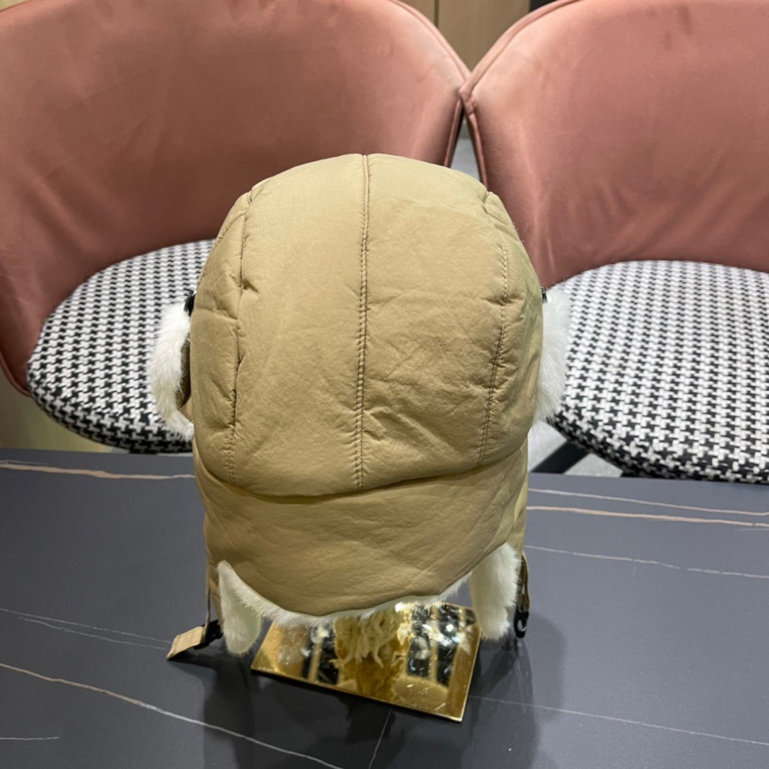  moncler蒙口新款冬加绒保暖护耳雷锋女士棉帽冬天防风寒套头帽子滑雪东北加厚骑行帽