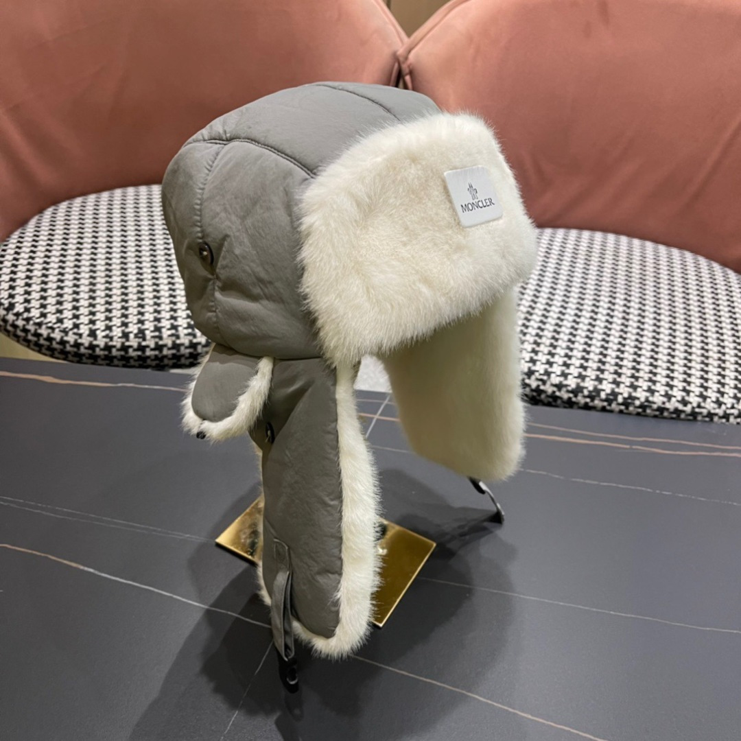  moncler蒙口新款冬加绒保暖护耳雷锋女士棉帽冬天防风寒套头帽子滑雪东北加厚骑行帽