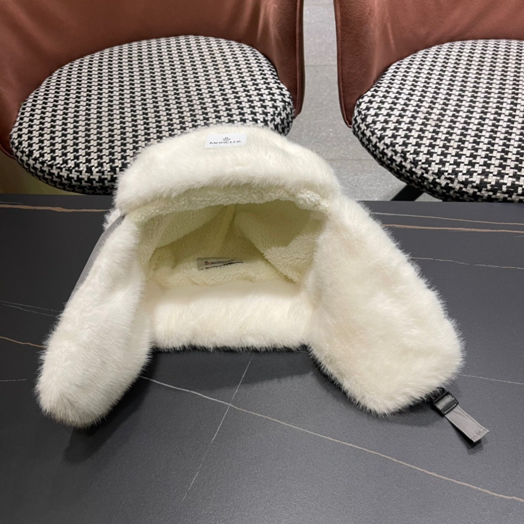  moncler蒙口新款冬加绒保暖护耳雷锋女士棉帽冬天防风寒套头帽子滑雪东北加厚骑行帽