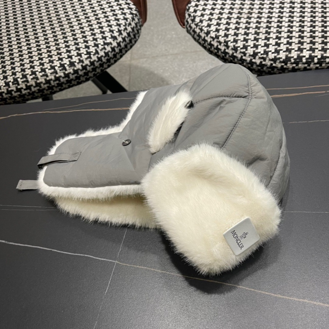  moncler蒙口新款冬加绒保暖护耳雷锋女士棉帽冬天防风寒套头帽子滑雪东北加厚骑行帽