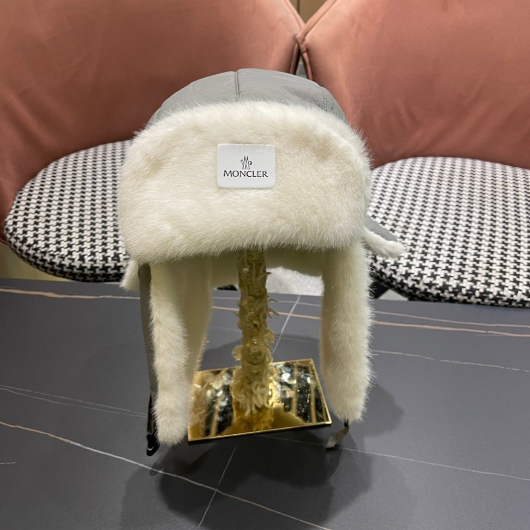  moncler蒙口新款冬加绒保暖护耳雷锋女士棉帽冬天防风寒套头帽子滑雪东北加厚骑行帽