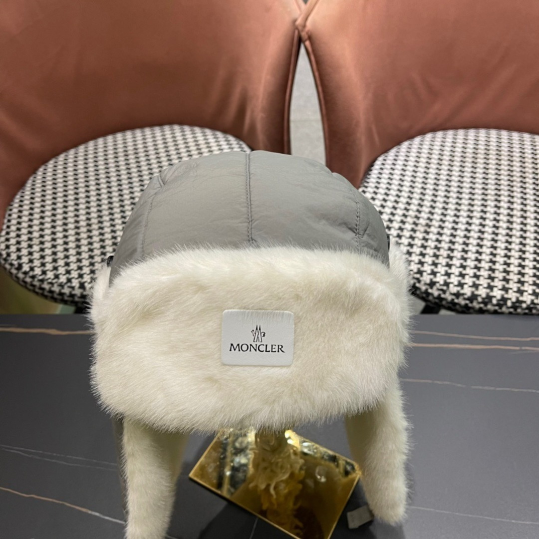  moncler蒙口新款冬加绒保暖护耳雷锋女士棉帽冬天防风寒套头帽子滑雪东北加厚骑行帽