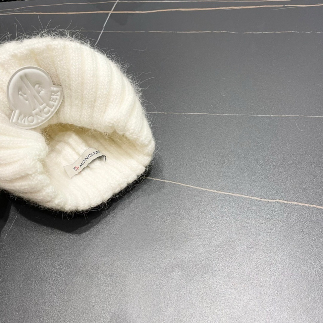 【MONCLER蒙口】2025秋冬新款兔毛韩版毛线帽，出街超好搭配！
