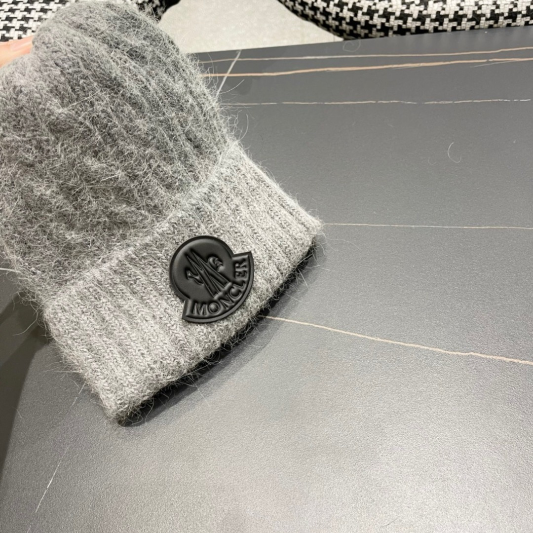 【MONCLER蒙口】2025秋冬新款兔毛韩版毛线帽，出街超好搭配！