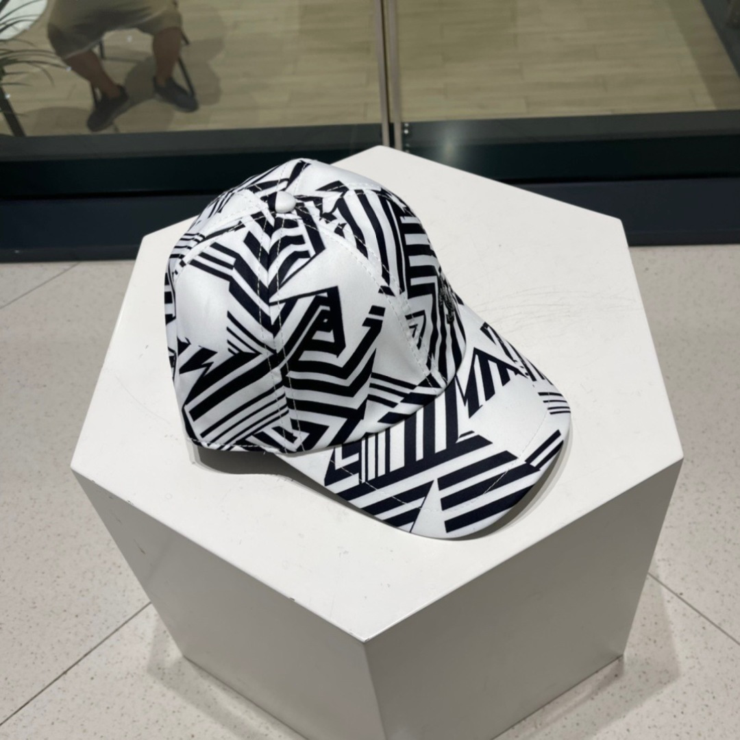  现货 Chanel香奈儿 新款新色双Clogo棒球帽鸭舌帽