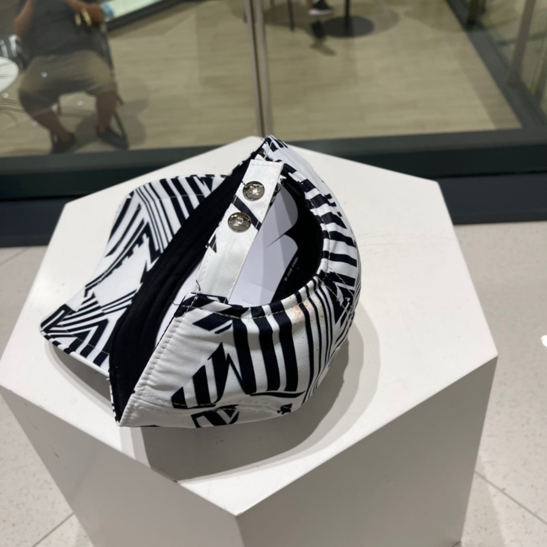  现货 Chanel香奈儿 新款新色双Clogo棒球帽鸭舌帽