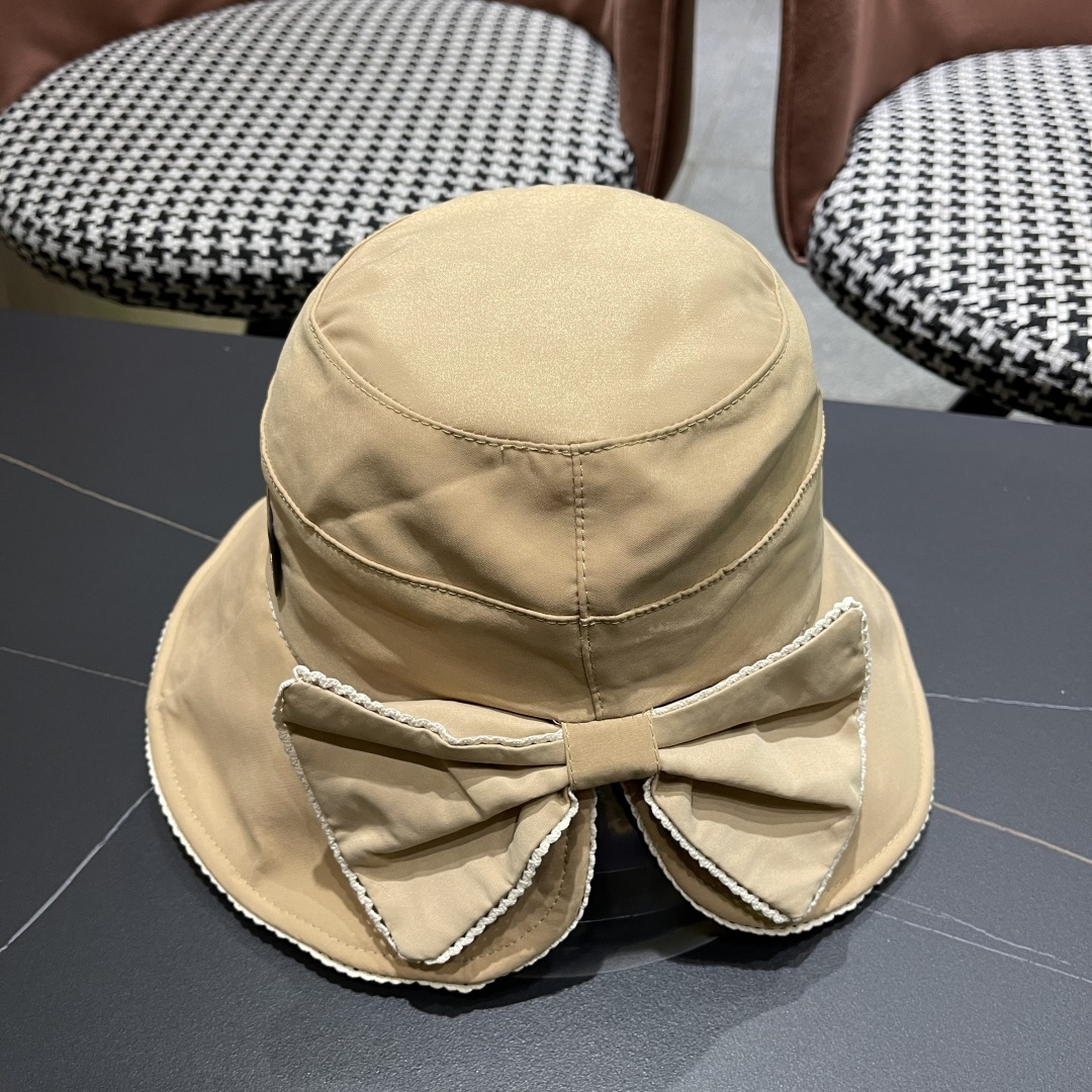  👒蒙‌口Moncler👒2025法式针织帽女春季新款蝴蝶结 时尚遮阳盆帽条纹防晒帽子水桶编织渔夫帽