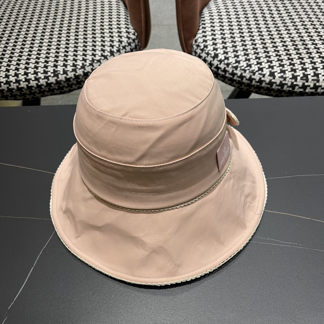  👒蒙‌口Moncler👒2025法式针织帽女春季新款蝴蝶结 时尚遮阳盆帽条纹防晒帽子水桶编织渔夫帽