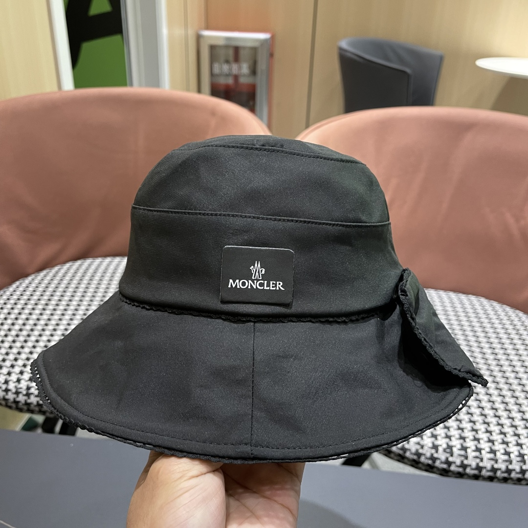  👒蒙‌口Moncler👒2025法式针织帽女春季新款蝴蝶结 时尚遮阳盆帽条纹防晒帽子水桶编织渔夫帽