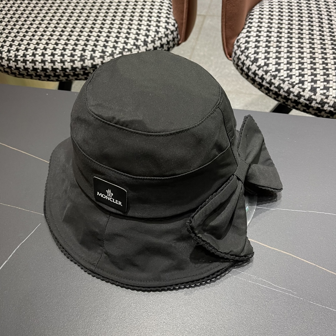  👒蒙‌口Moncler👒2025法式针织帽女春季新款蝴蝶结 时尚遮阳盆帽条纹防晒帽子水桶编织渔夫帽