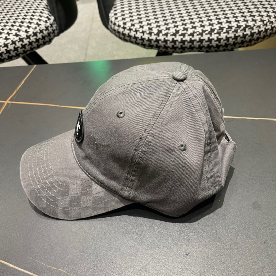 【Celine赛琳】2025早春新款棒球帽，男女通用的潮款做旧非常好搭