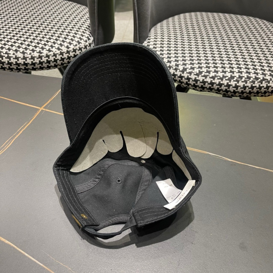 【Celine赛琳】2025早春新款棒球帽，男女通用的潮款做旧非常好搭