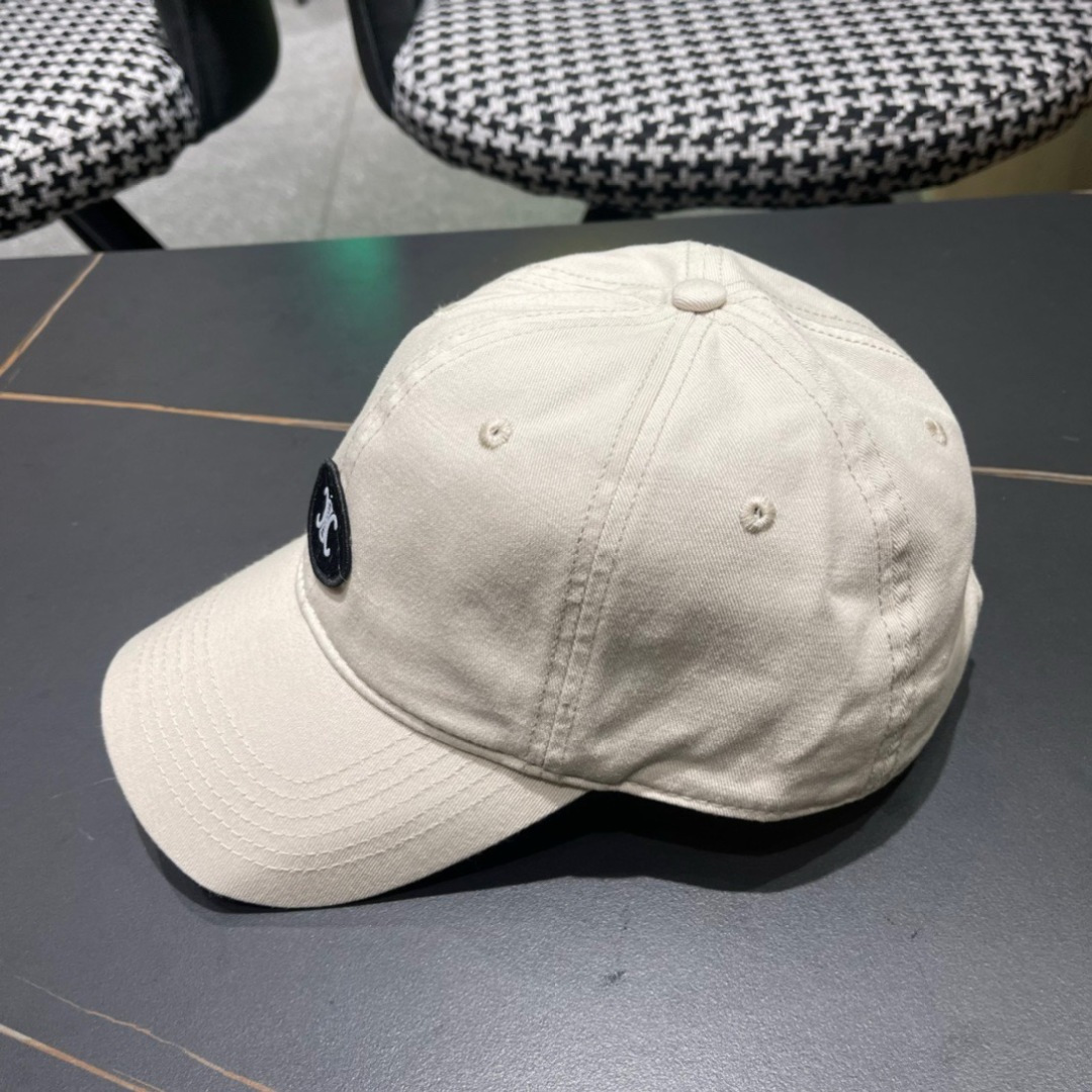 【Celine赛琳】2025早春新款棒球帽，男女通用的潮款做旧非常好搭