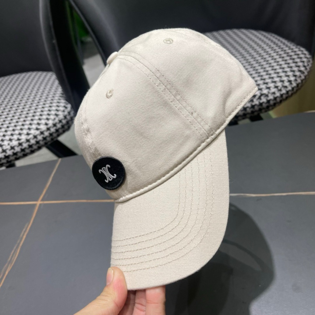 【Celine赛琳】2025早春新款棒球帽，男女通用的潮款做旧非常好搭