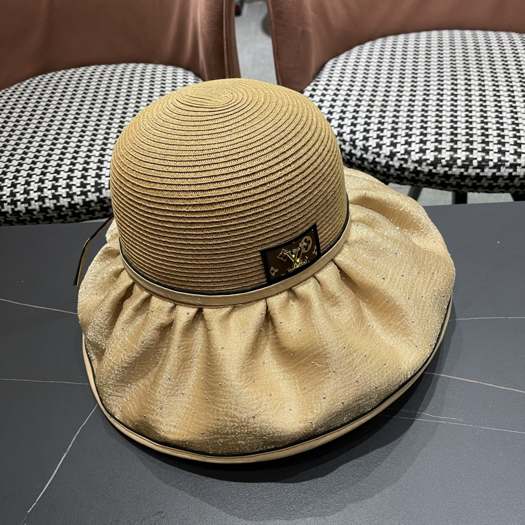  路易威登Lv 夏季大帽檐太阳帽女新款户外旅游遮阳
百搭遮脸海边沙滩防晒帽