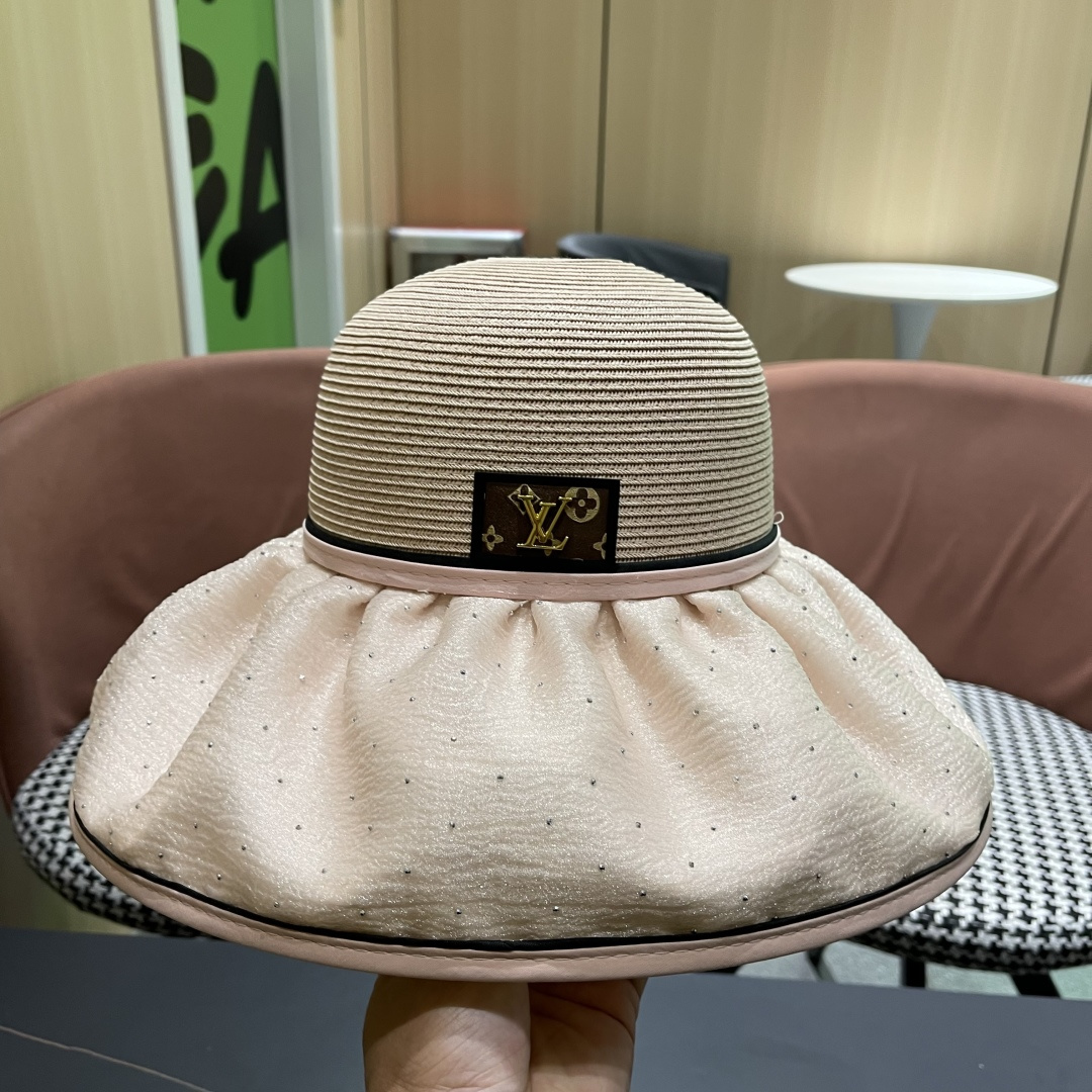  路易威登Lv 夏季大帽檐太阳帽女新款户外旅游遮阳
百搭遮脸海边沙滩防晒帽