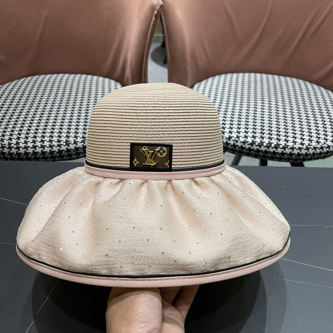  路易威登Lv 夏季大帽檐太阳帽女新款户外旅游遮阳
百搭遮脸海边沙滩防晒帽